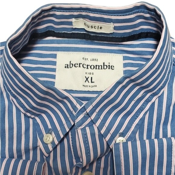 Boy Abercrombie and Finch Muscle Fit Blue Striped Long Sleeve Button down shirt - Picture 4 of 8